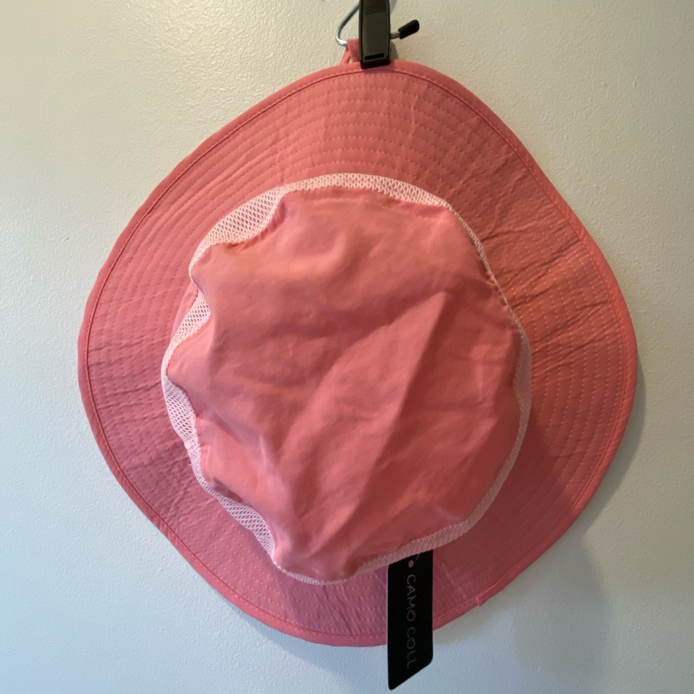 Pink Outfly brimmed sun hat with adjustable strap brand new with tag